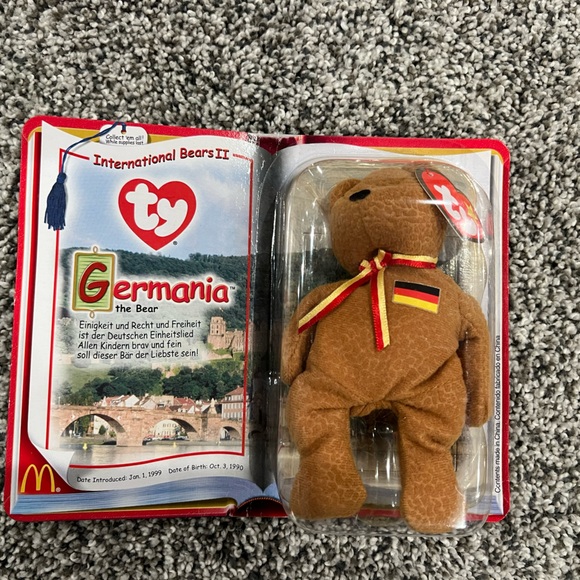 McDonalds teenie beanie Germanic bear - Picture 1 of 2